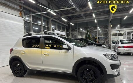 Renault Sandero II рестайлинг, 2016 год, 870 000 рублей, 4 фотография