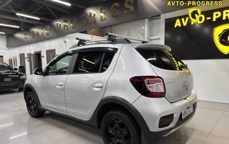 Renault Sandero II рестайлинг, 2016 год, 870 000 рублей, 6 фотография