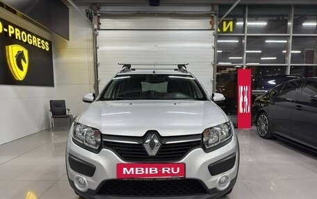 Renault Sandero II рестайлинг, 2016 год, 870 000 рублей, 2 фотография