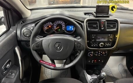 Renault Sandero II рестайлинг, 2016 год, 870 000 рублей, 13 фотография