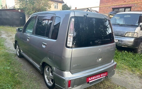 Nissan Cube II, 2001 год, 170 000 рублей, 5 фотография