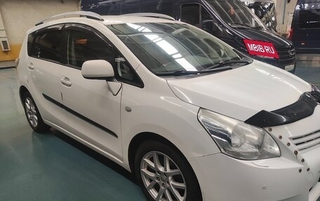 Toyota Verso I, 2011 год, 1 100 000 рублей, 4 фотография