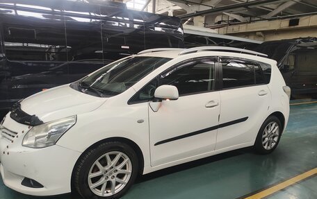 Toyota Verso I, 2011 год, 1 100 000 рублей, 6 фотография