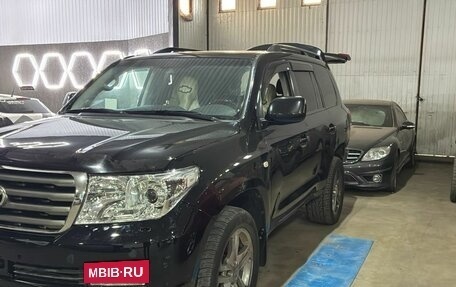 Toyota Land Cruiser 200, 2008 год, 2 650 000 рублей, 9 фотография