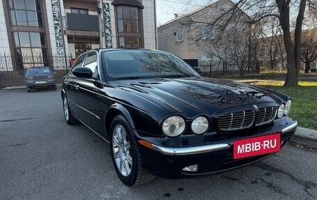 Jaguar XJ III (X350), 2005 год, 1 790 000 рублей, 2 фотография