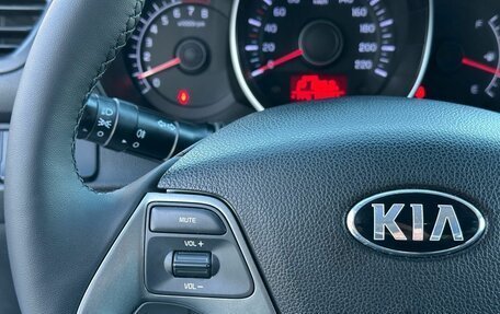 KIA Rio III рестайлинг, 2015 год, 1 099 000 рублей, 14 фотография