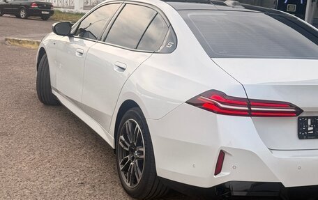 BMW 5 серия, 2024 год, 8 050 000 рублей, 4 фотография