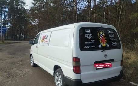 Toyota HiAce, 2002 год, 1 000 000 рублей, 6 фотография