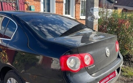 Volkswagen Passat B6, 2005 год, 550 000 рублей, 4 фотография