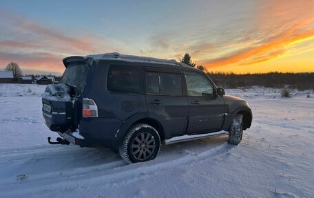 Mitsubishi Pajero IV, 2007 год, 2 фотография
