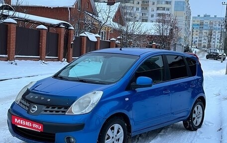 Nissan Note II рестайлинг, 2007 год, 400 000 рублей, 2 фотография