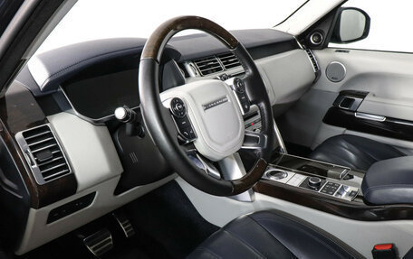 Land Rover Range Rover IV рестайлинг, 2017 год, 3 990 000 рублей, 9 фотография