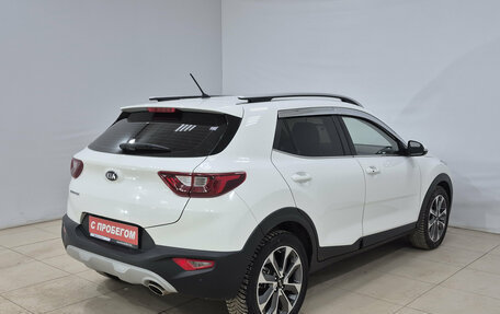 KIA Stonic, 2018 год, 1 300 000 рублей, 4 фотография