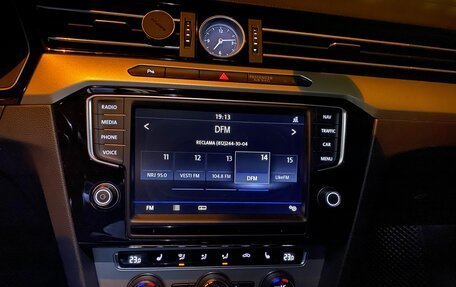 Volkswagen Passat B8 рестайлинг, 2017 год, 1 800 000 рублей, 5 фотография