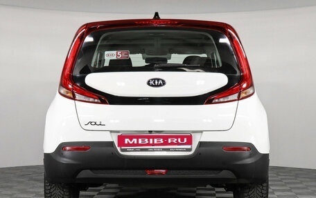 KIA Soul III, 2020 год, 1 897 000 рублей, 6 фотография