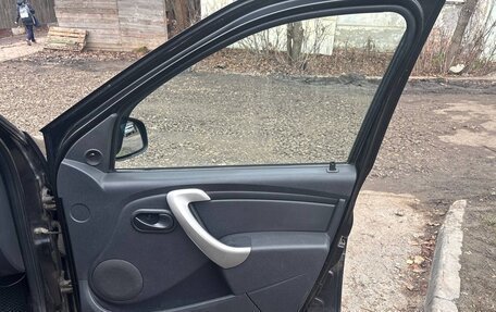 Renault Logan I, 2011 год, 400 000 рублей, 21 фотография