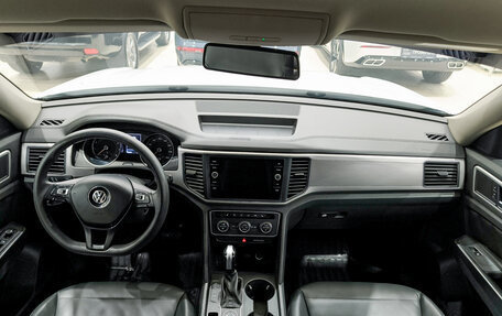 Volkswagen Teramont I, 2018 год, 3 350 000 рублей, 17 фотография