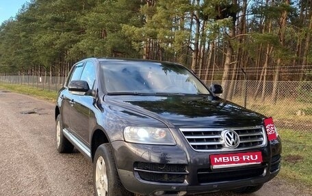 Volkswagen Touareg III, 2005 год, 665 000 рублей, 1 фотография