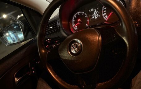 Volkswagen Polo VI (EU Market), 2017 год, 600 000 рублей, 14 фотография