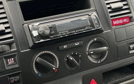 Volkswagen Transporter T5 рестайлинг, 2008 год, 1 100 000 рублей, 7 фотография