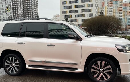 Toyota Land Cruiser 200, 2018 год, 7 500 000 рублей, 14 фотография