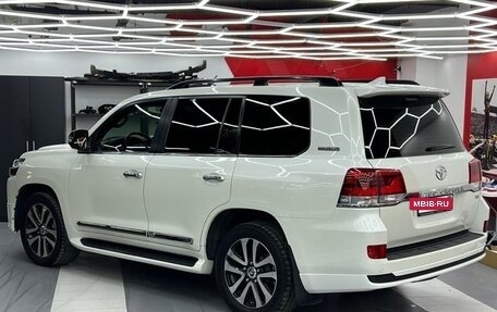 Toyota Land Cruiser 200, 2018 год, 7 500 000 рублей, 5 фотография