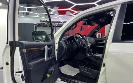 Toyota Land Cruiser 200, 2018 год, 7 500 000 рублей, 18 фотография