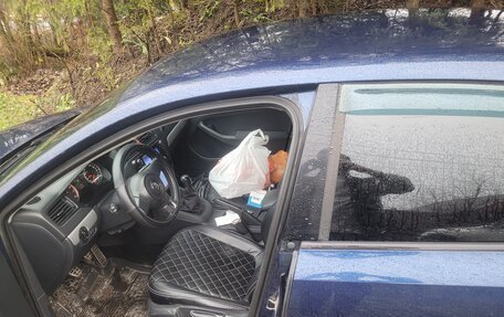 Volkswagen Jetta VI, 2011 год, 1 300 000 рублей, 8 фотография