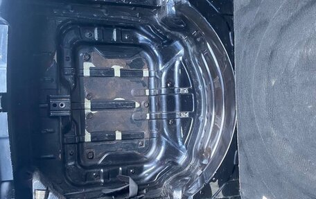 Volkswagen Touareg III, 2005 год, 665 000 рублей, 10 фотография