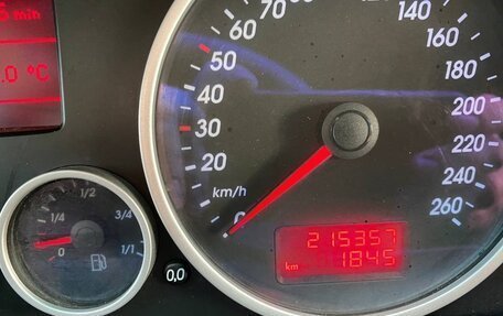 Volkswagen Touareg III, 2005 год, 665 000 рублей, 7 фотография