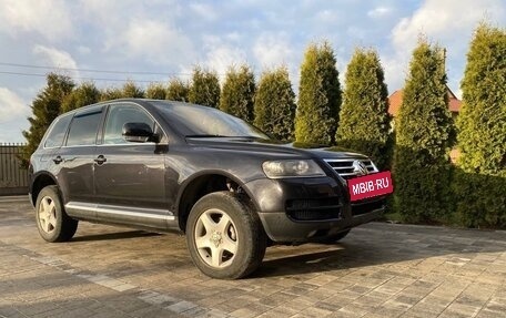 Volkswagen Touareg III, 2005 год, 665 000 рублей, 6 фотография