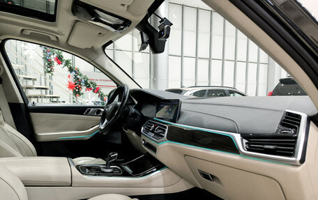 BMW X5, 2019 год, 5 500 000 рублей, 13 фотография