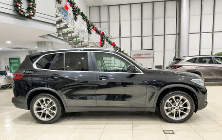 BMW X5, 2019 год, 5 500 000 рублей, 5 фотография