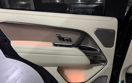 Land Rover Range Rover IV рестайлинг, 2025 год, 25 900 000 рублей, 22 фотография