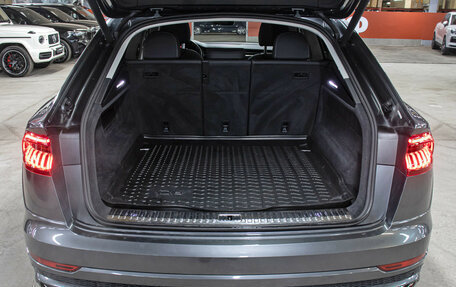 Audi Q8 I, 2019 год, 6 800 000 рублей, 10 фотография