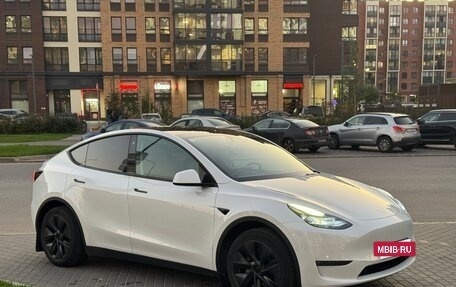 Tesla Model Y I, 2023 год, 5 080 000 рублей, 4 фотография
