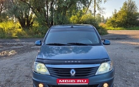 Renault Logan I, 2010 год, 450 000 рублей, 3 фотография