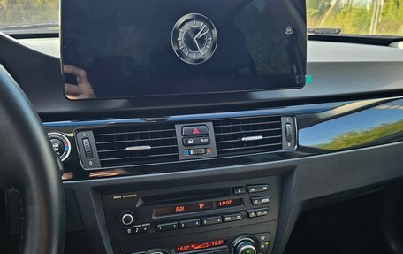 BMW 3 серия, 2011 год, 1 100 000 рублей, 4 фотография