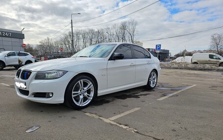 BMW 3 серия, 2011 год, 1 100 000 рублей, 14 фотография