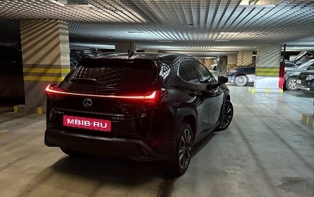 Lexus UX I, 2021 год, 3 700 000 рублей, 15 фотография