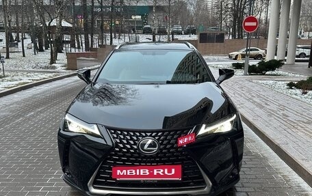 Lexus UX I, 2021 год, 3 700 000 рублей, 2 фотография