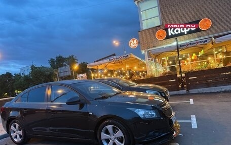 Chevrolet Cruze II, 2012 год, 890 000 рублей, 3 фотография