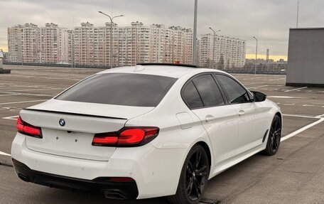 BMW 5 серия, 2021 год, 4 950 000 рублей, 8 фотография