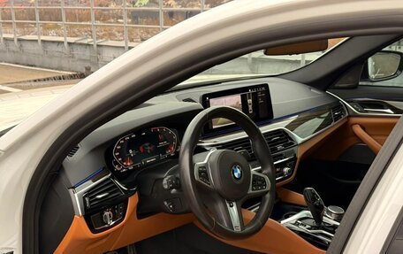 BMW 5 серия, 2021 год, 4 950 000 рублей, 10 фотография