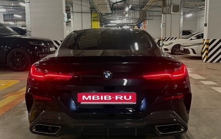BMW 8 серия, 2019 год, 7 500 000 рублей, 6 фотография