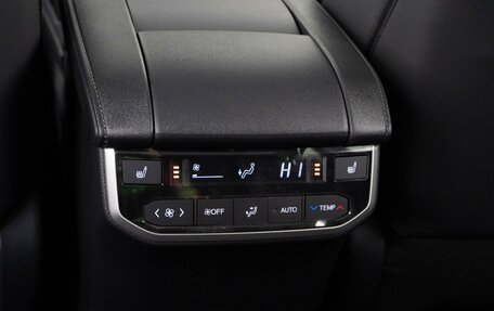 Toyota Highlander, 2025 год, 6 298 097 рублей, 22 фотография