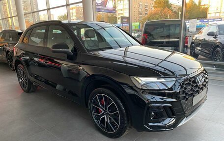 Audi Q5, 2024 год, 6 600 000 рублей, 4 фотография
