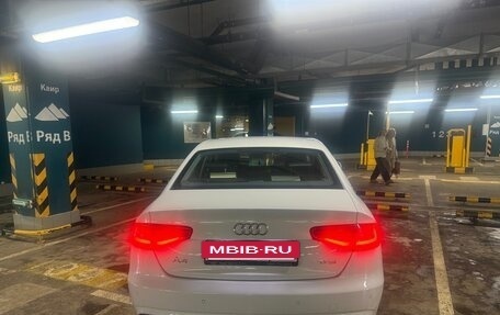 Audi A4, 2015 год, 1 450 000 рублей, 13 фотография