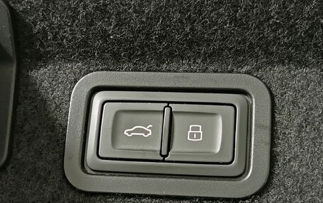 Audi A6, 2018 год, 3 786 000 рублей, 28 фотография