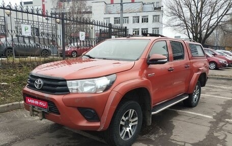 Toyota Hilux VIII, 2015 год, 2 654 000 рублей, 1 фотография